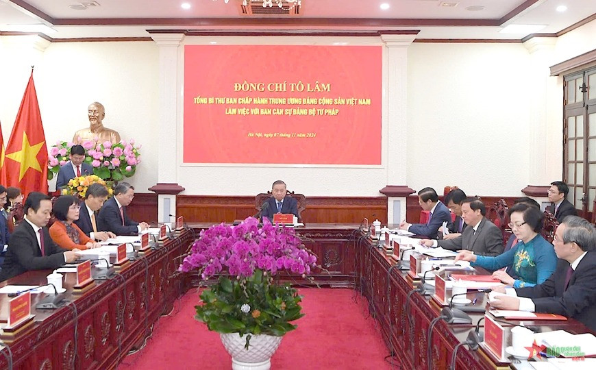 Tổng Bí thư Tô Lâm làm việc với Ban cán sự Đảng Bộ Tư pháp.