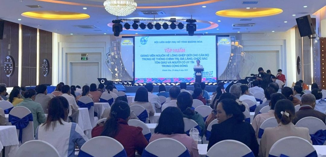 Quang cảnh lớp tập huấn. Ảnh: Báo Khánh Hòa Quang cảnh lớp tập huấn. Ảnh: Báo Khánh Hòa