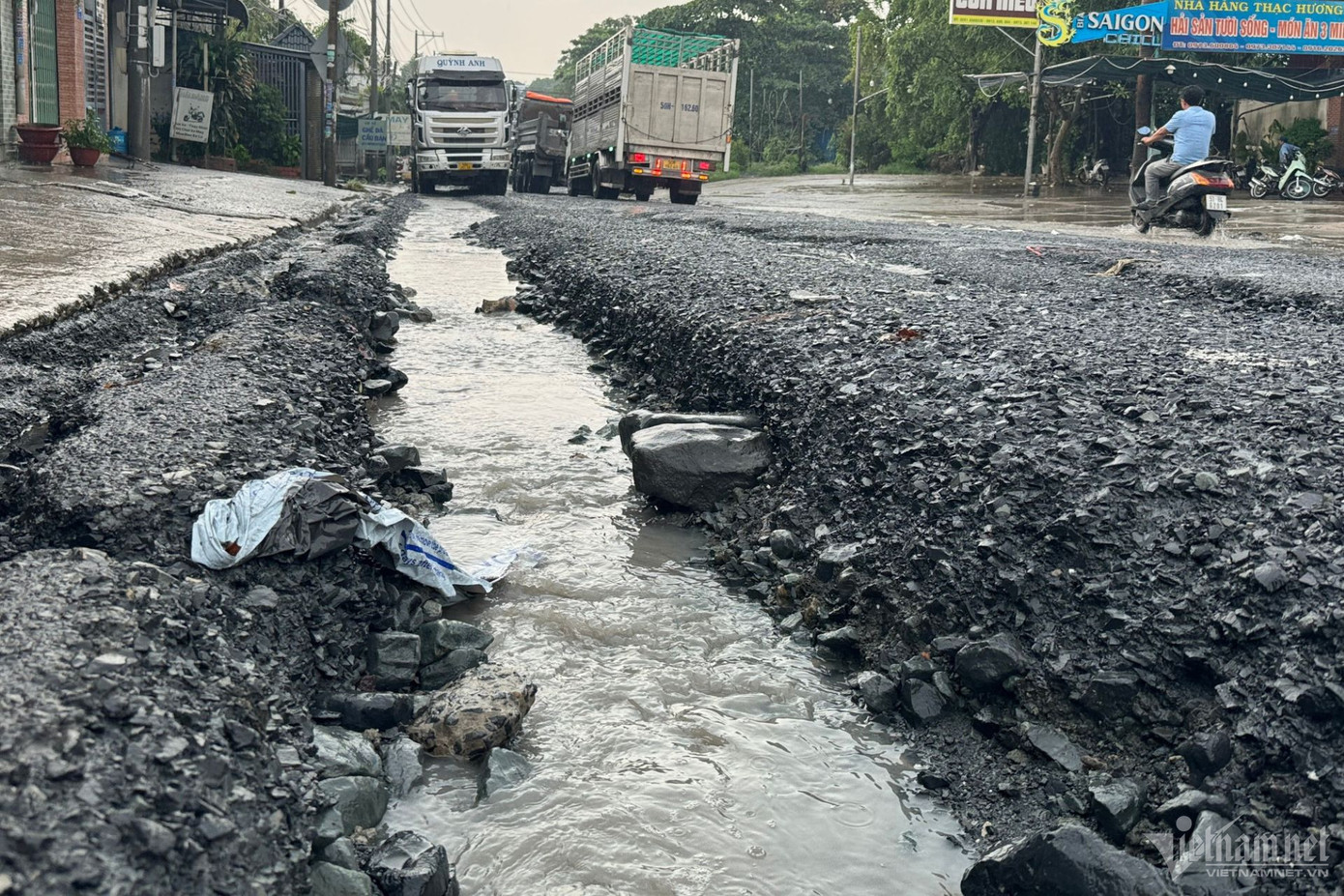 Theo chủ đầu tư, dự án BOT đường 768 không thu phí từ đầu năm 2021. Vì vậy, công ty gặp khó khăn trong việc huy động vốn để duy tu, bảo trì. Tuy nhiên, công ty vẫn cố gắng thực hiện một số công tác sửa chữa hư hỏng.