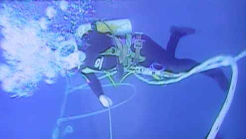 Trục vớt được mỏ neo của tàu cá Nghệ An chìm gần Bạch Long Vỹ ảnh 5