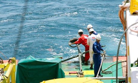 Trục vớt được mỏ neo của tàu cá Nghệ An chìm gần Bạch Long Vỹ ảnh 2