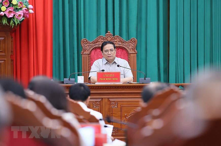 Thủ tướng Phạm Minh Chính làm việc với lãnh đạo chủ chốt tỉnh Kon Tum. (Ảnh: Dương Giang/TTXVN) Thủ tướng Phạm Minh Chính làm việc với lãnh đạo chủ chốt tỉnh Kon Tum. (Ảnh: Dương Giang/TTXVN)