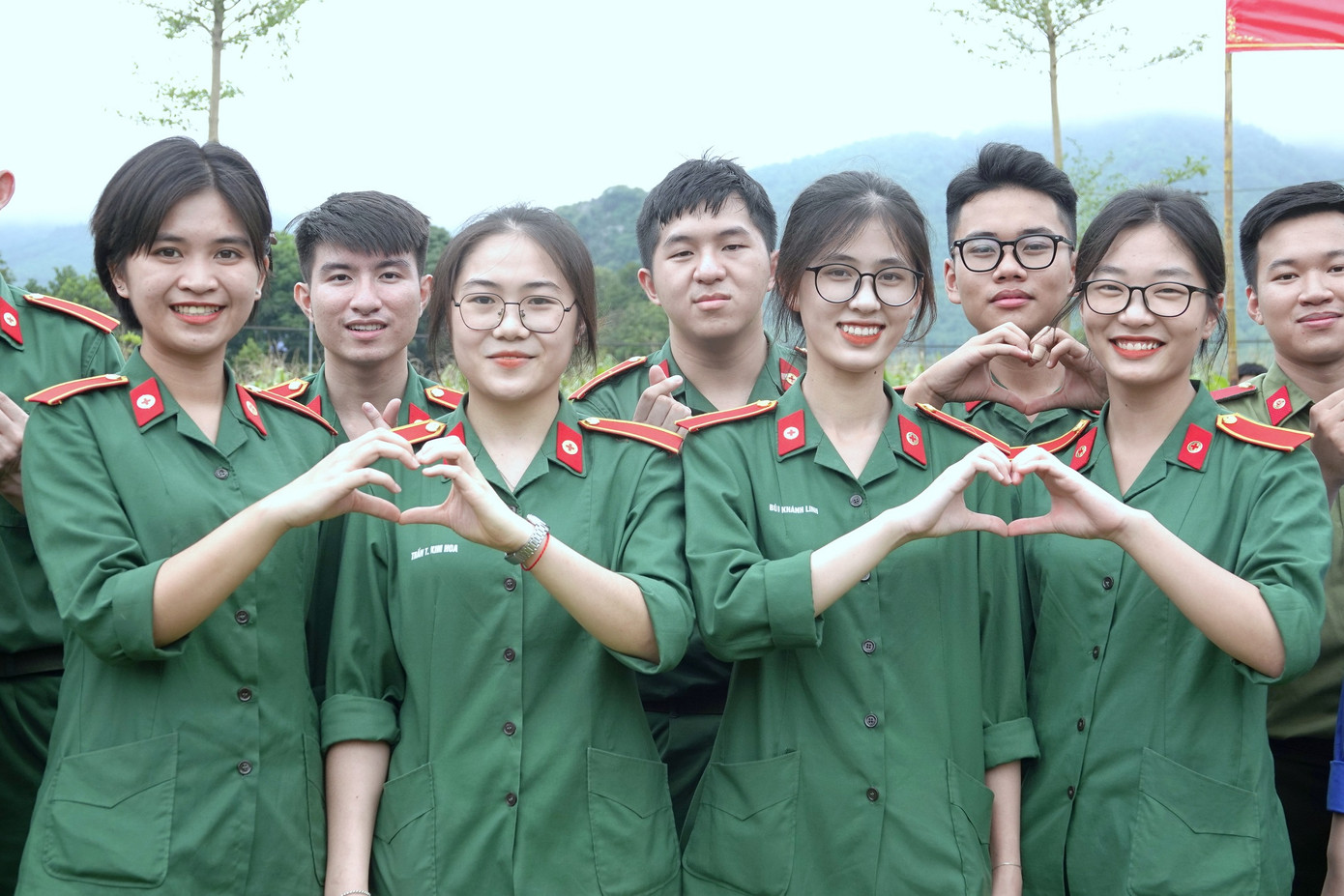 Đoàn viên thanh niên và hội viên phụ nữ luôn là lực lượng xung kích đi đầu ở Học viện Quân y.