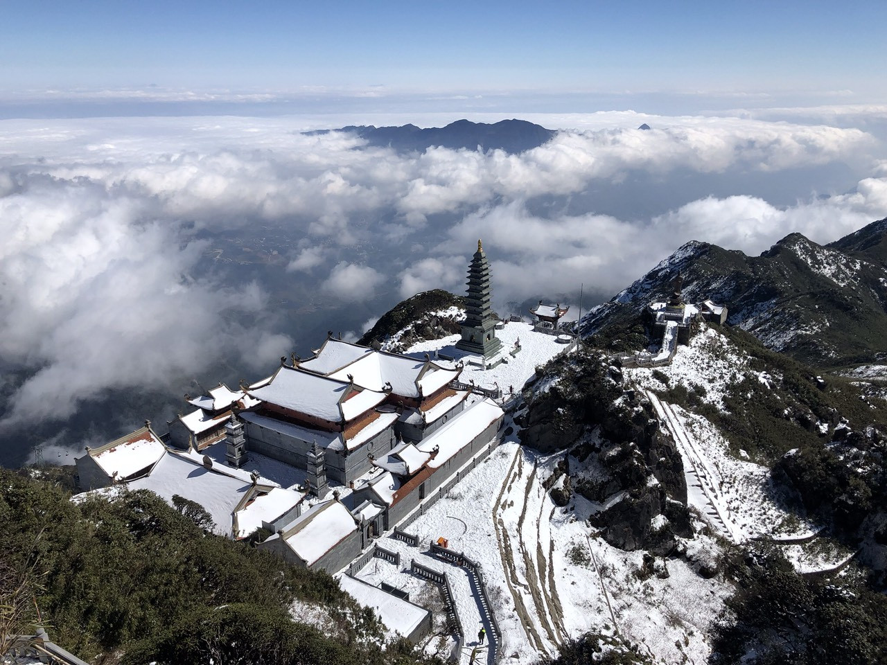 Cả nước chính thức bước sang năm mới Tân Sửu 2021 ảnh 75