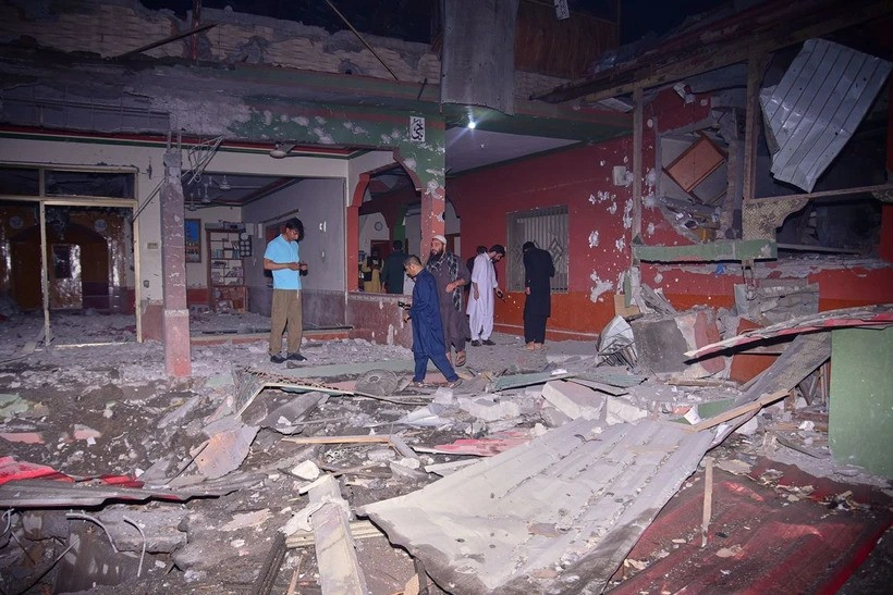 Ngôi nhà đổ nát sau vụ tấn công bằng tên lửa của Ấn Độ. (Nguồn: AP) Ngôi nhà đổ nát sau vụ tấn công bằng tên lửa của Ấn Độ. (Nguồn: AP)