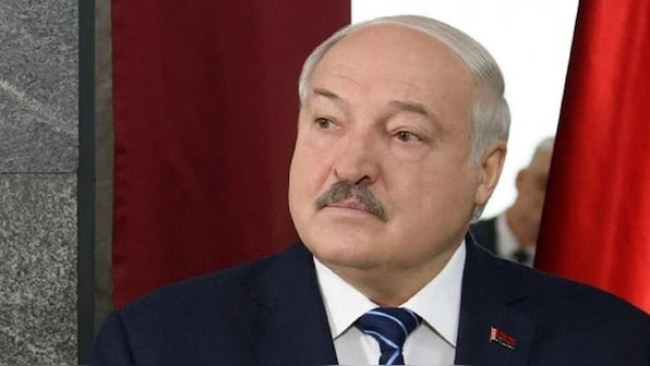 Tổng thống Belarus Alexander Lukashenko. Tổng thống Belarus Alexander Lukashenko.