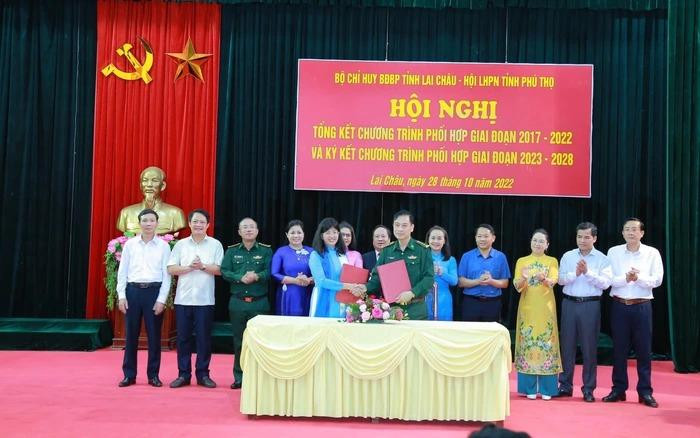 Hội LHPN tỉnh Phú Thọ và Bộ chỉ huy BĐBP tỉnh Lai Châu ký chương trình phối hợp giai đoạn 2023-2028. Hội LHPN tỉnh Phú Thọ và Bộ chỉ huy BĐBP tỉnh Lai Châu ký chương trình phối hợp giai đoạn 2023-2028.