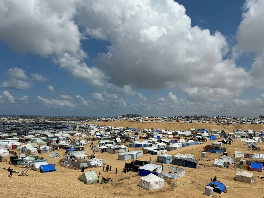 Lều tạm ở Rafah. Ảnh: REUTERS