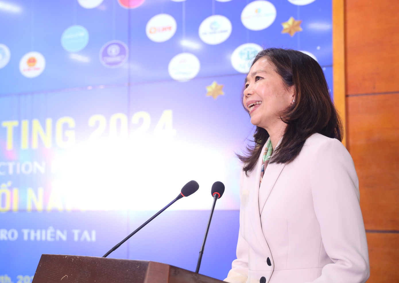 Bà Pauline Tamesis - Điều phối viên thường trú Liên Hợp Quốc tại Việt Nam.