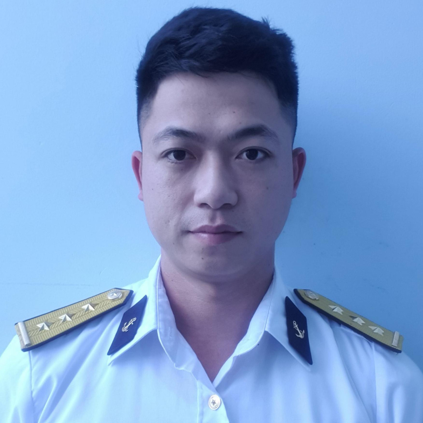 Thượng úy Nguyễn Tiến Duy - Gương mặt trẻ Việt Nam tiêu biểu 2021 trên lĩnh vực An ninh Quốc phòng Thượng úy Nguyễn Tiến Duy - Gương mặt trẻ Việt Nam tiêu biểu 2021 trên lĩnh vực An ninh Quốc phòng