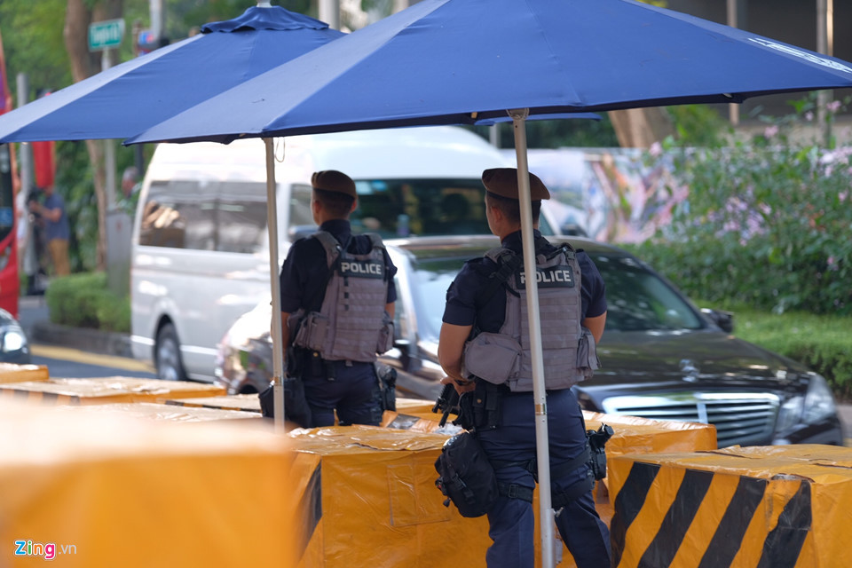 Ông Kim Jong-un: 'Thế giới ngỡ khoảnh khắc này như bộ phim viễn tưởng' ảnh 47