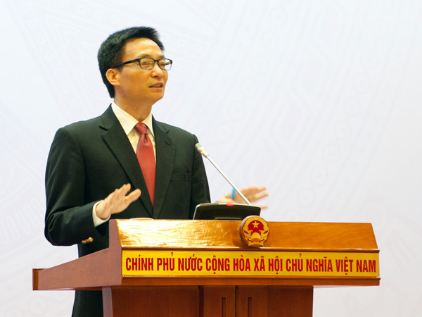 "Khi giá xăng giảm, mọi người đều vui vẻ, nhưng nếu giá tăng sẽ phức tạp". Ảnh: Công Khanh Khi giá xăng tăng thì mọi người đều vui vẻ