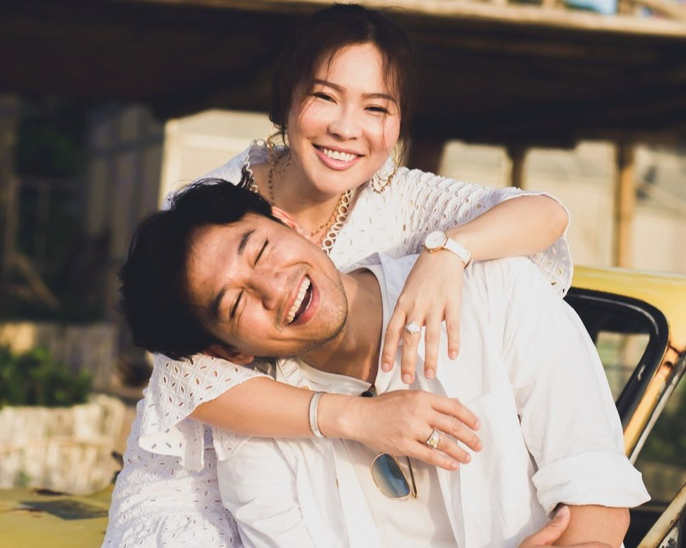 Vợ Quý Bình đồng hành với chồng kể từ ngày đầu anh phát hiện ung thư não. Vợ Quý Bình đồng hành với chồng kể từ ngày đầu anh phát hiện ung thư não.