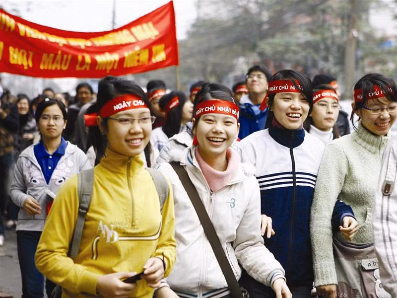 Diễu hành hưởng ứng ngày Chủ Nhật Đỏ