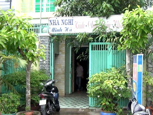 Nhà nghỉ Minh Hà, nơi Luận bắt cóc, nhốt con tin