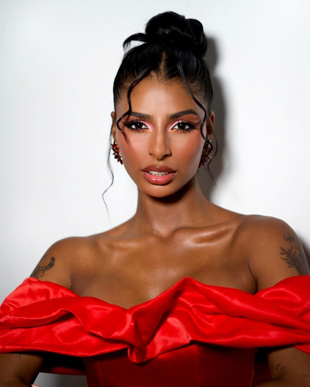 Chung kết Hoa hậu Hoàn vũ Tây Ban Nha 2024 đã diễn ra vào sáng 12/9 theo giờ Việt Nam với chiến thắng thuộc về người đẹp Michi Jiménez. Cô giành quyền đại diện Tây Ban Nha tham dự Hoa hậu Hoàn vũ 2024 tổ chức ở Mexico vào tháng 10.