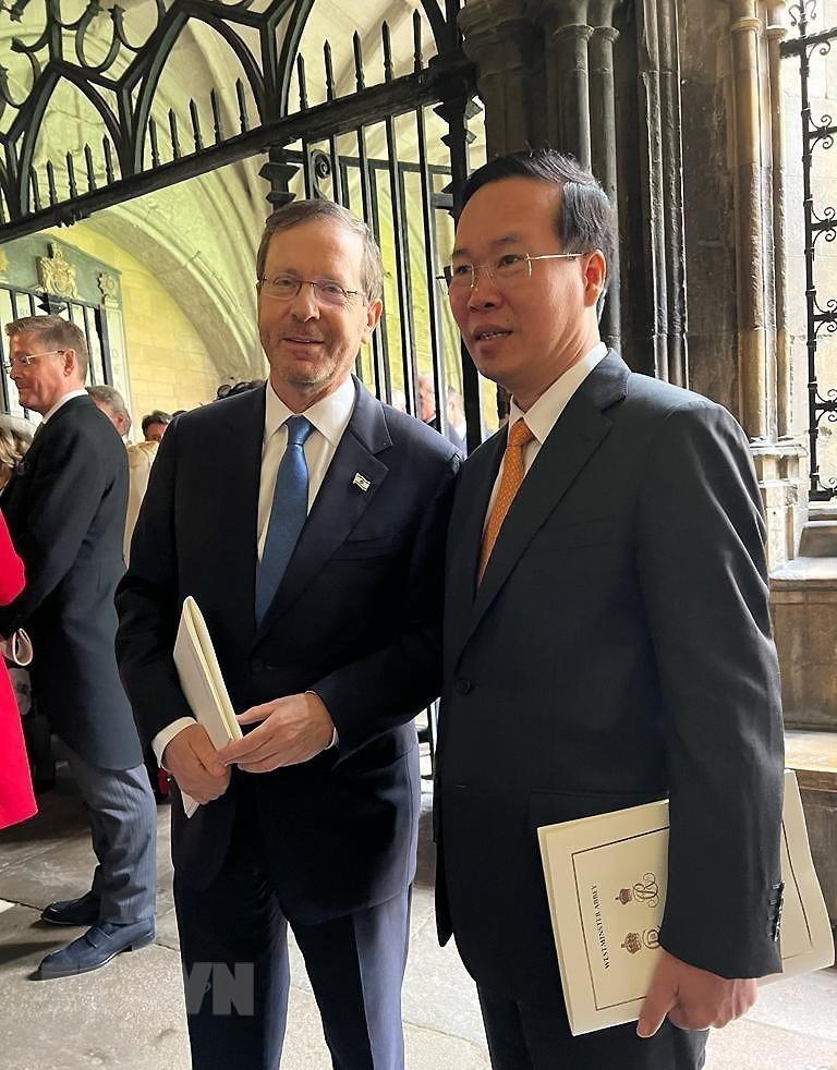 Chủ tịch nước Võ Văn Thưởng gặp Tổng thống Israel Isaac Herzog. (Ảnh: TTXVN)