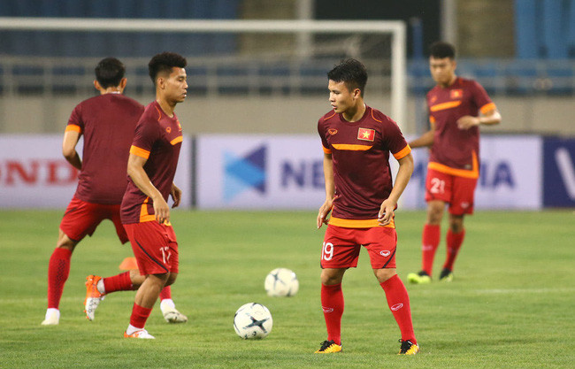 Phá 'lời nguyền' xứ vạn đảo, tuyển Việt Nam thắng tưng bừng Indonesia ảnh 8