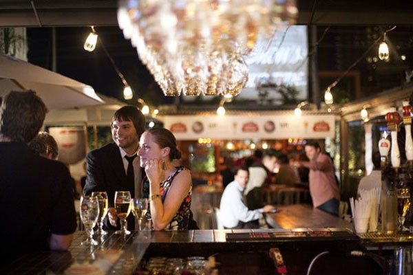 Cực đỉnh với những quán bar 'trên trời' ảnh 4