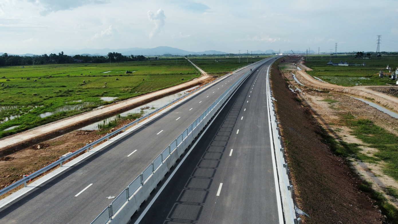 Dịp 2/9, các phương tiện sẽ được lưu thông trên tuyến Quốc lộ 45- Nghi Sơn Dịp 2/9, các phương tiện sẽ được lưu thông trên tuyến Quốc lộ 45- Nghi Sơn