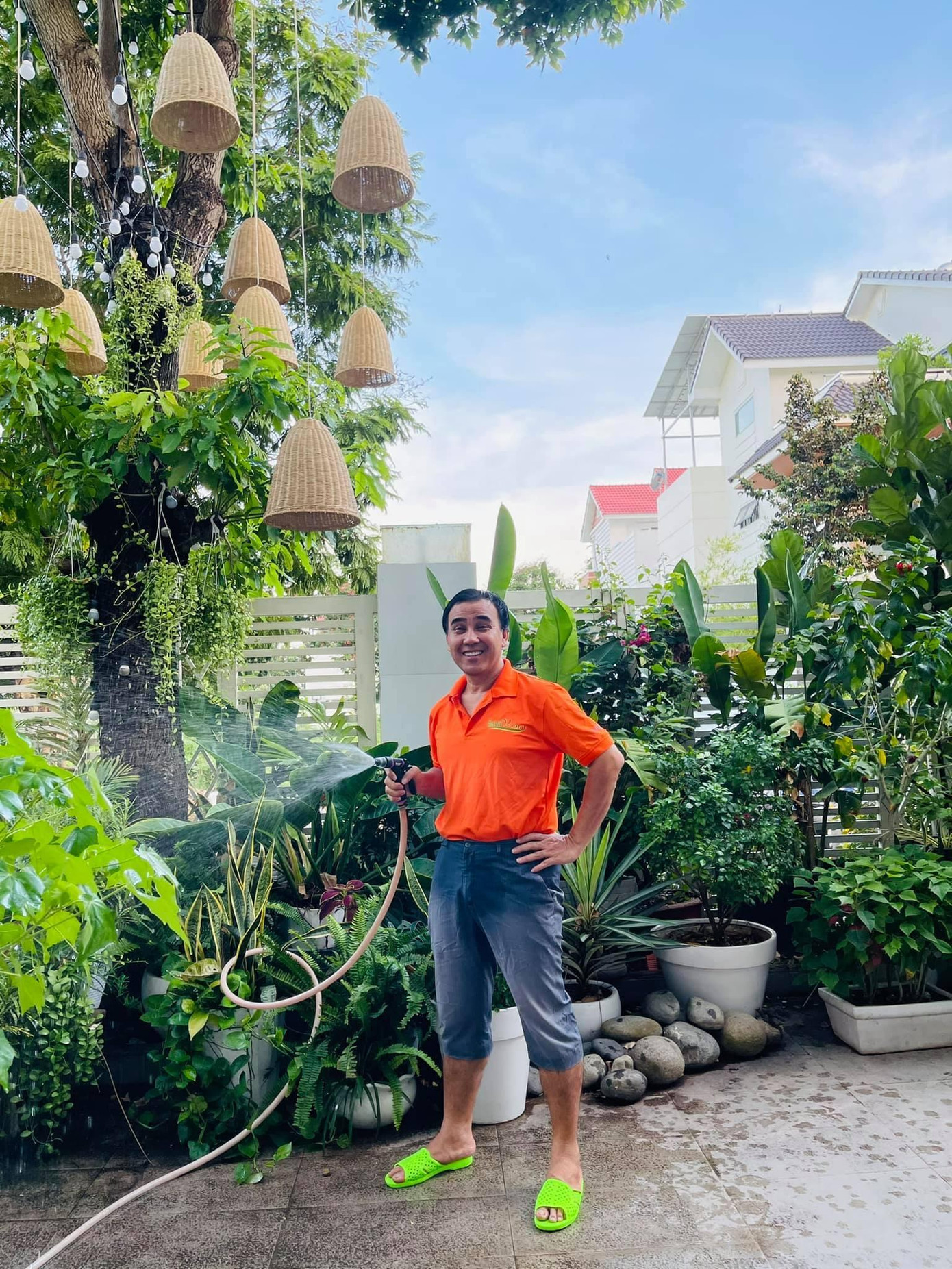 Hình ảnh quen thuộc của Quyền Linh