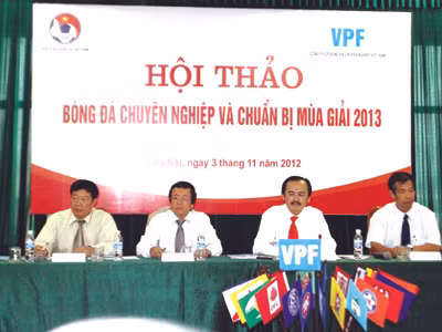 Hội thảo bóng đá chuyên nghiệp và chuẩn bị mùa giải mới chưa thể tìm ra giải pháp cho việc tồn tại và duy trì phát triển của các CLB trong thời kỳ khó khăn. Ảnh: VSI