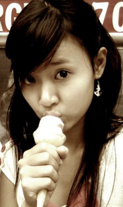 Midu vốn là người rất cẩn trọng với hình ảnh của mình, nhưng cô bạn cũng rất thích pose hình trong những khoảnh khắc dễ thương.