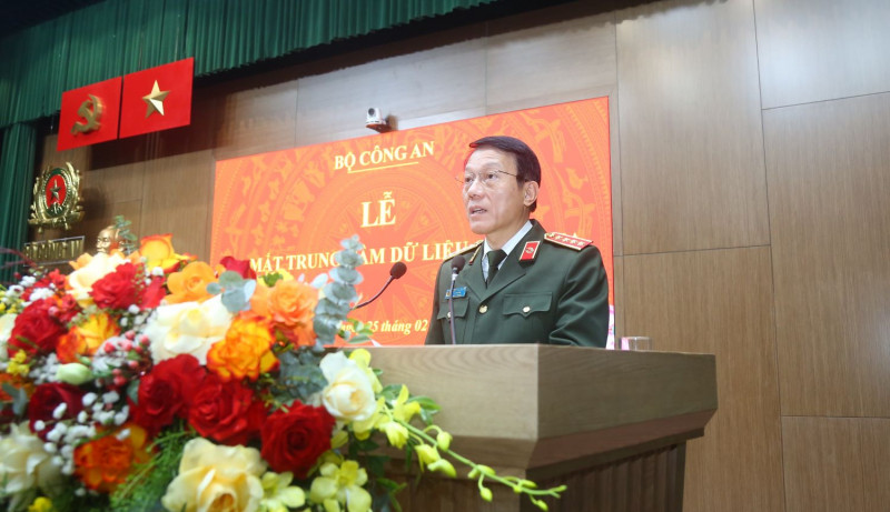 Bộ trưởng Lương Tam Quang phát biểu chỉ đạo, giao nhiệm vụ đối với Trung tâm Dữ liệu quốc gia.