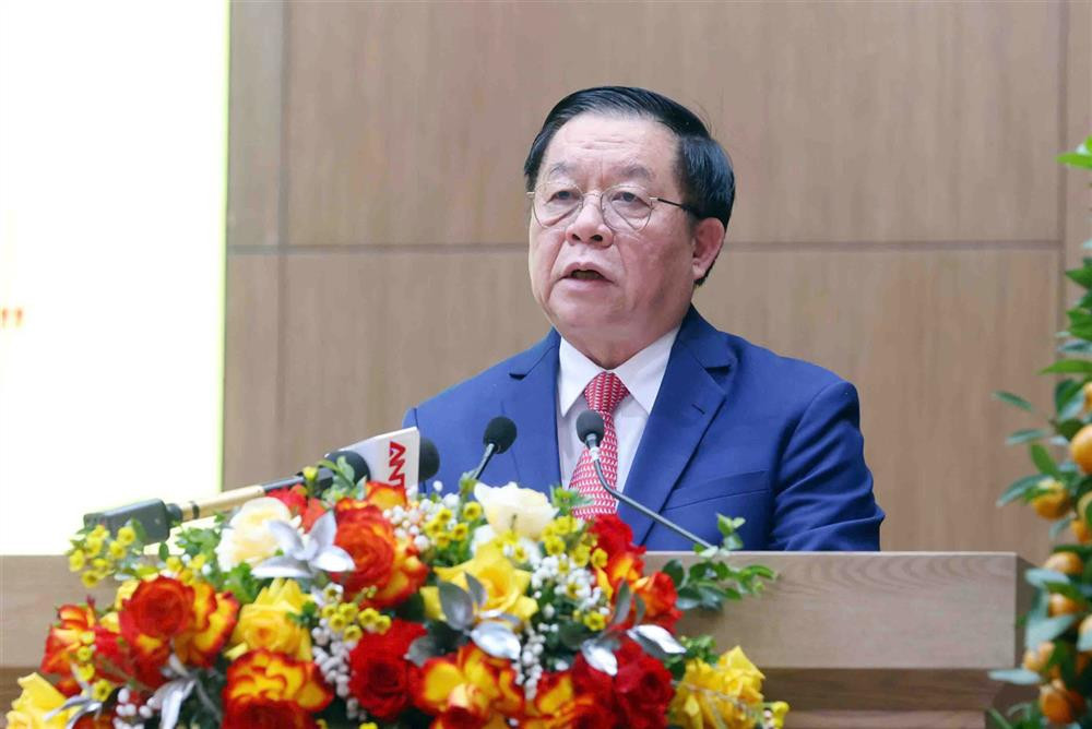 Đồng chí Nguyễn Trọng Nghĩa, Ủy viên Bộ Chính trị, Bí thư Trung ương Đảng, Trưởng Ban Tuyên giáo và Dân vận Trung ương phát biểu tại buổi Lễ.