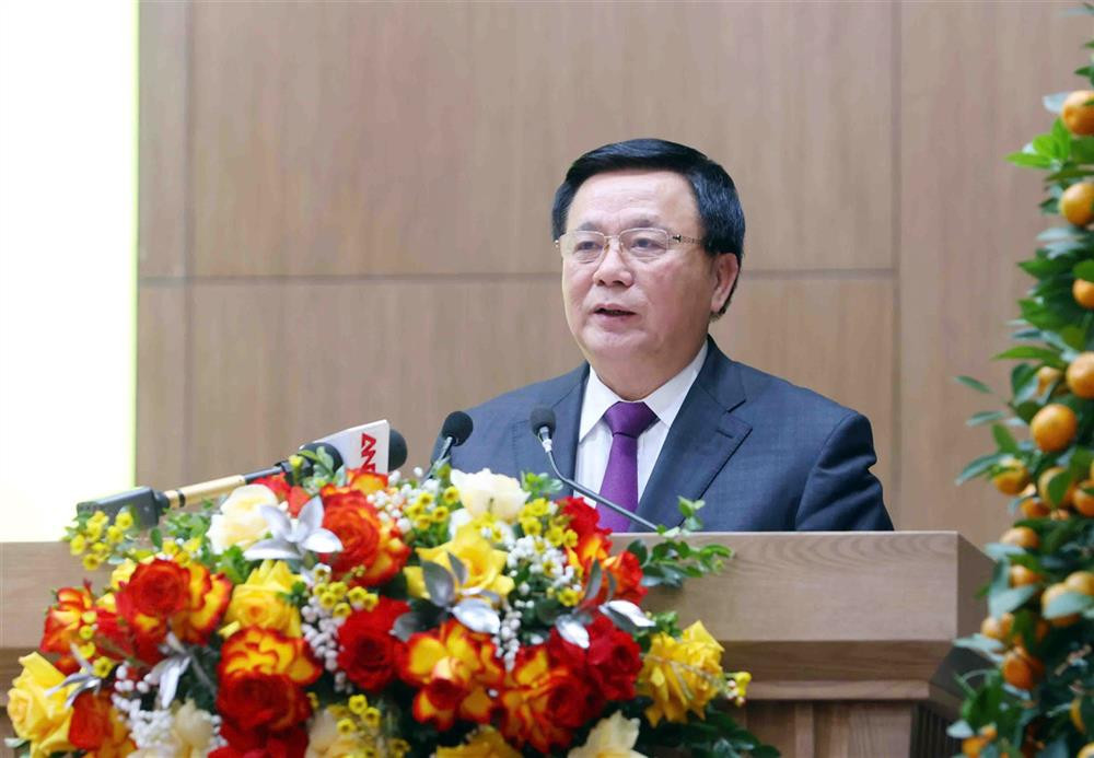 Đồng chí GS.TS Nguyễn Xuân Thắng, Ủy viên Bộ Chính trị, Giám đốc Học viện Chính trị quốc gia Hồ Chí Minh, Chủ tịch Hội đồng Lý luận Trung ương phát biểu tại buổi Lễ.