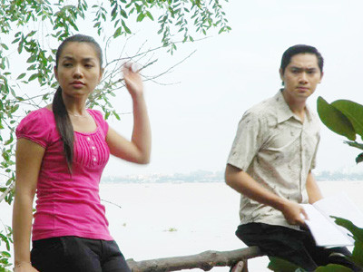 Hồng Kim Hạnh trong phim Dòng sông định mệnh Hồng Kim Hạnh trong phim Dòng sông định mệnh