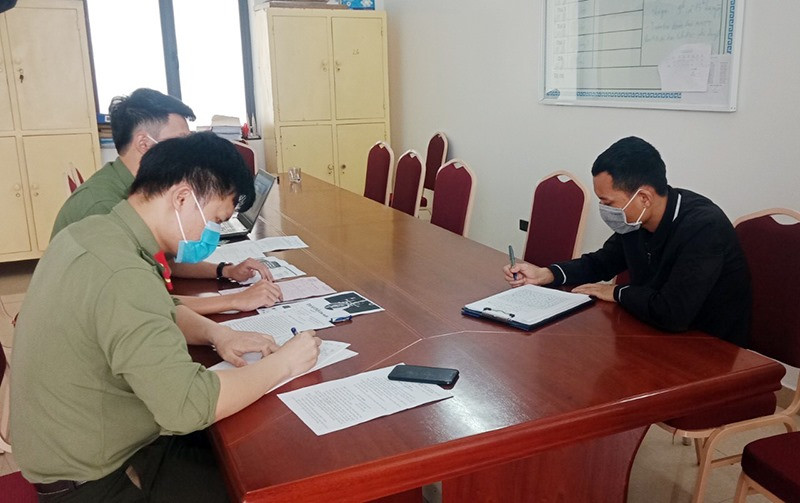 Xúc phạm lực lượng chống dịch COVID-19, 1 thanh niên bị xử phạt 7,5 triệu đồng ảnh 1