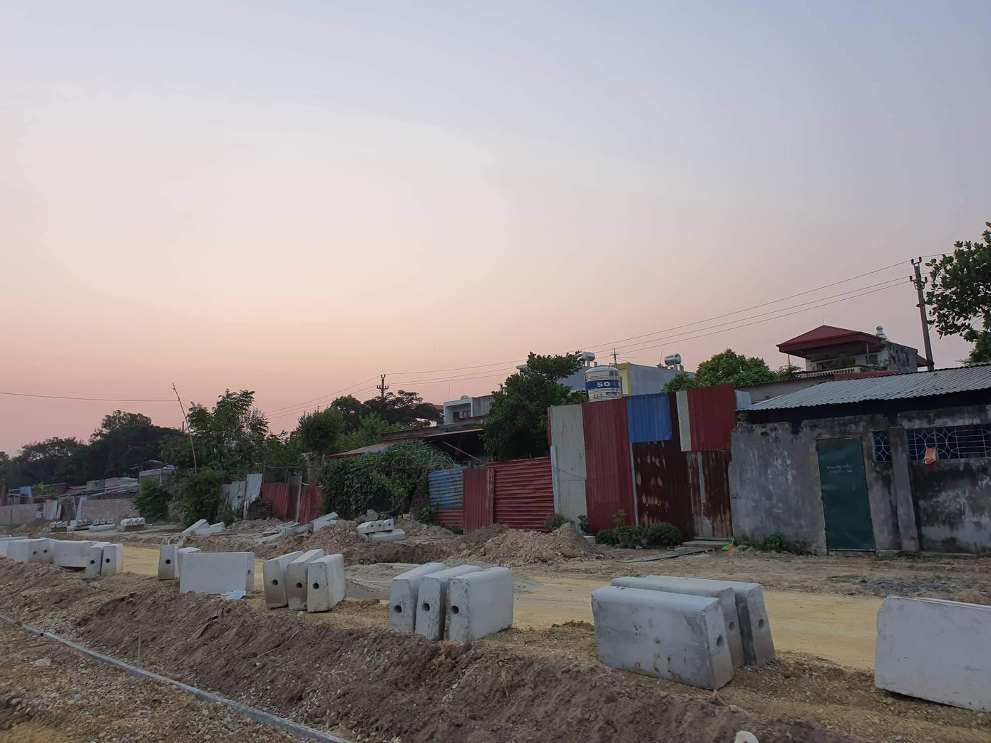 Giang hồ Hải Phòng ngang nhiên lấn chiếm đất ‘vàng’ ảnh 4