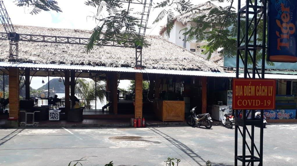 Phong toả nhiều nhà hàng, khử khuẩn ga Hải Phòng vì ca mắc COVID-19 ảnh 1