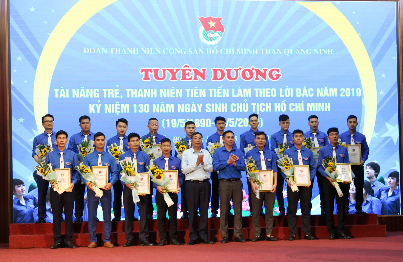 Đoàn Than Quảng Ninh tuyên dương thanh niên tiên tiến làm theo lời Bác ảnh 1