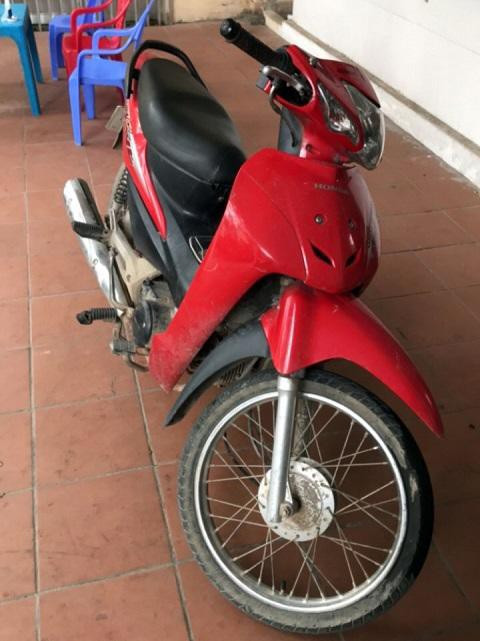 Ba đối tượng ném đá trên cao tốc Hạ Long - Hải Phòng khai gì? ảnh 2