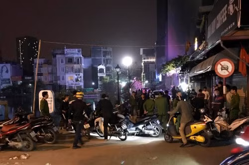 Giang hồ đất cảng nổ súng hỗn chiến, 2 người trọng thương ảnh 2