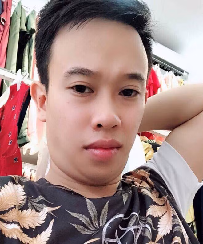Con gái chủ tiệm vàng Quảng Ninh kể giây phút giằng co với tên cướp có súng ảnh 3