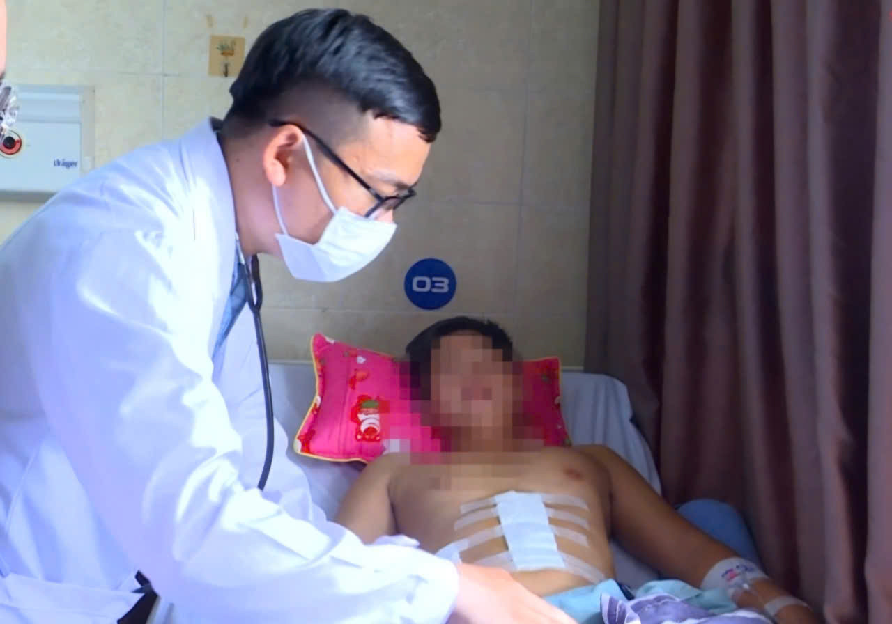 Anh C. được mổ cấp cứu tại Bệnh viện Đồng Nai Anh C. được mổ cấp cứu tại Bệnh viện Đồng Nai