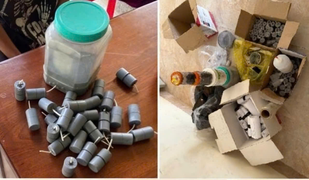 Pháo tự chế và nguyên liệu chế tạo pháo của nhóm học sinh được công an thu giữ