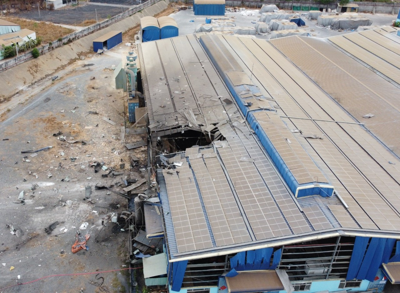 Hiện trường vụ nổ lò hơi làm 6 người chết