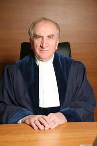 Thẩm phá Stanislaw Pawlak năm nay đã 80 tuổi. Ảnh: ITLOS 