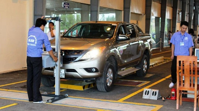 Cục Đăng kiểm và một số trung tâm đăng kiểm ô tô đang thiếu hụt nhân sự, Bộ GTVT đề nghị Bộ Nội vụ cho phép ký hợp đồng lao động trong khi chờ thi tuyển.