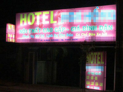 Khách sạn, nơi 2 người yêu nhau tự tử