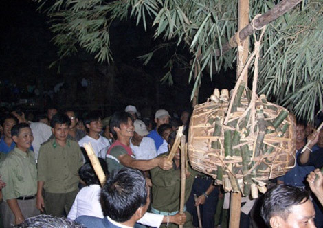 Lễ hội Đập trống