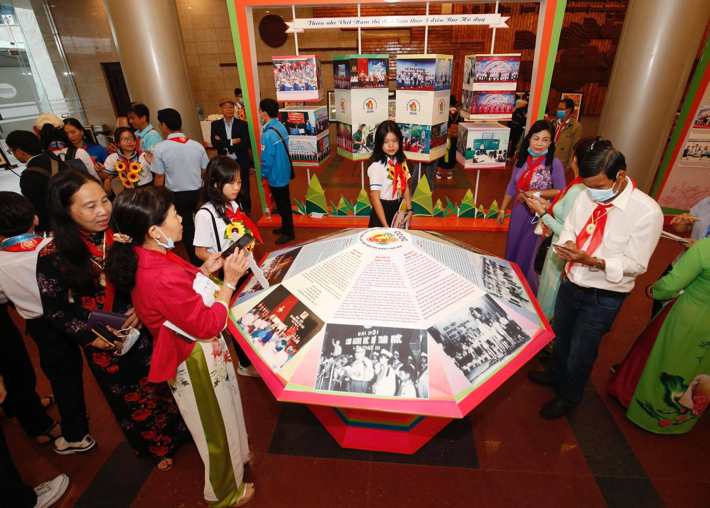 Tự hào là cháu ngoan Bác Hồ ảnh 23