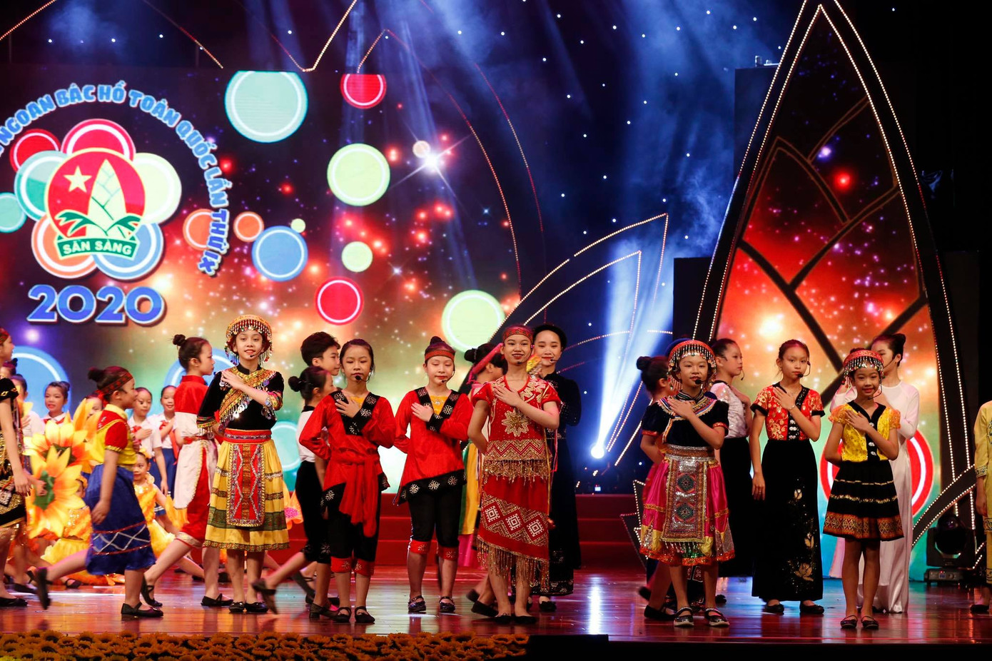 Tự hào là cháu ngoan Bác Hồ ảnh 8