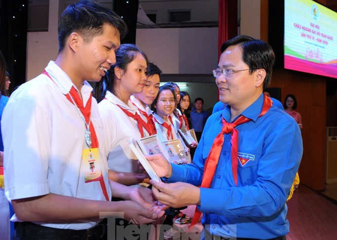 Tự hào là cháu ngoan Bác Hồ ảnh 27