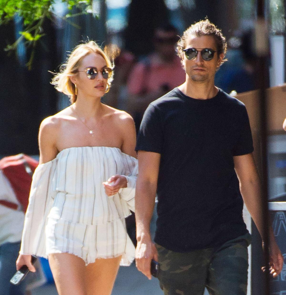 Candice Swanepoel và Hermann Nicoli thuở còn mặn nồng.