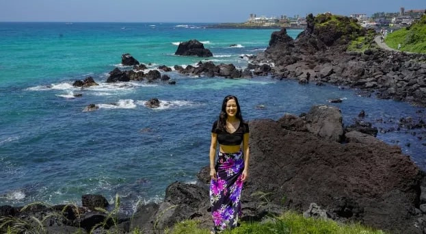 Helen Zhao ở đảo Jeju, Hàn Quốc. Ảnh: CNBC
